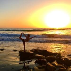 Meet your Posher, Claire